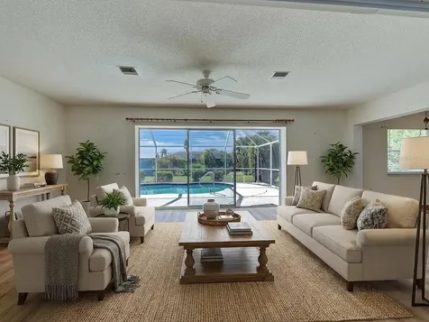 1537 Crest Drive Englewood FL 34223