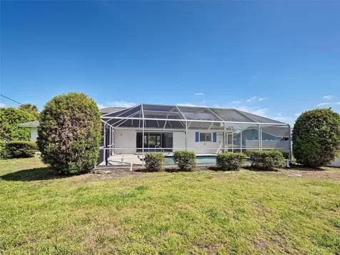 1537 Crest Drive Englewood FL 34223