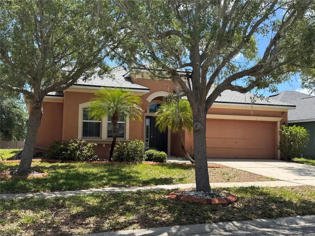 612 Marion Hill Lane Ruskin FL 33570