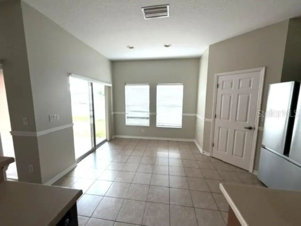 612 Marion Hill Lane Ruskin FL 33570