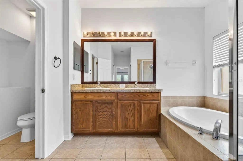 612 Marion Hill Lane Ruskin FL 33570
