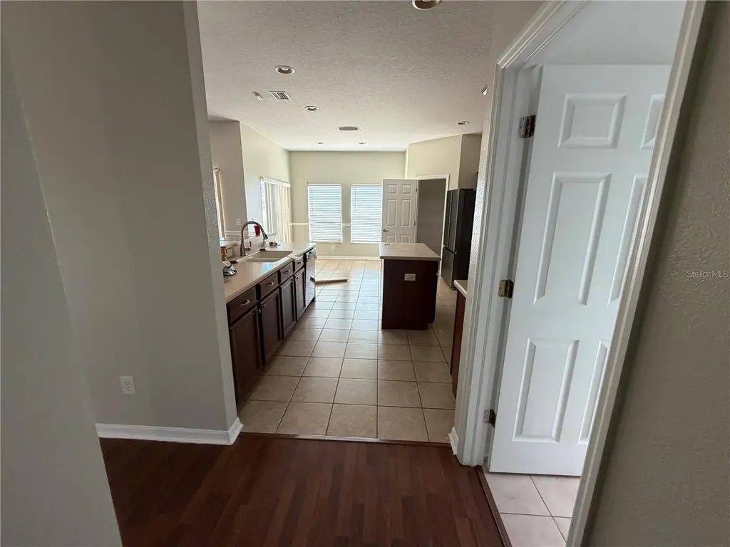 612 Marion Hill Lane Ruskin FL 33570