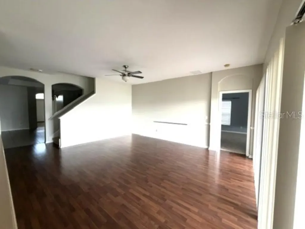 612 Marion Hill Lane Ruskin FL 33570