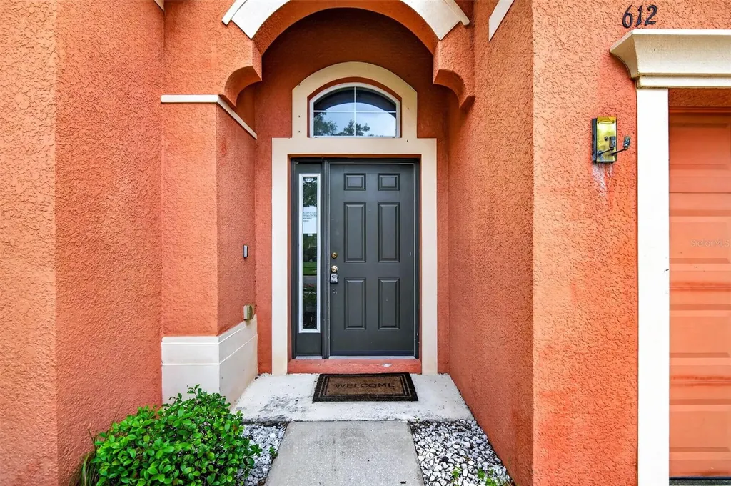 612 Marion Hill Lane Ruskin FL 33570