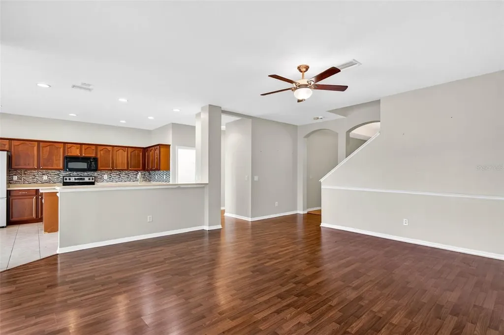 612 Marion Hill Lane Ruskin FL 33570