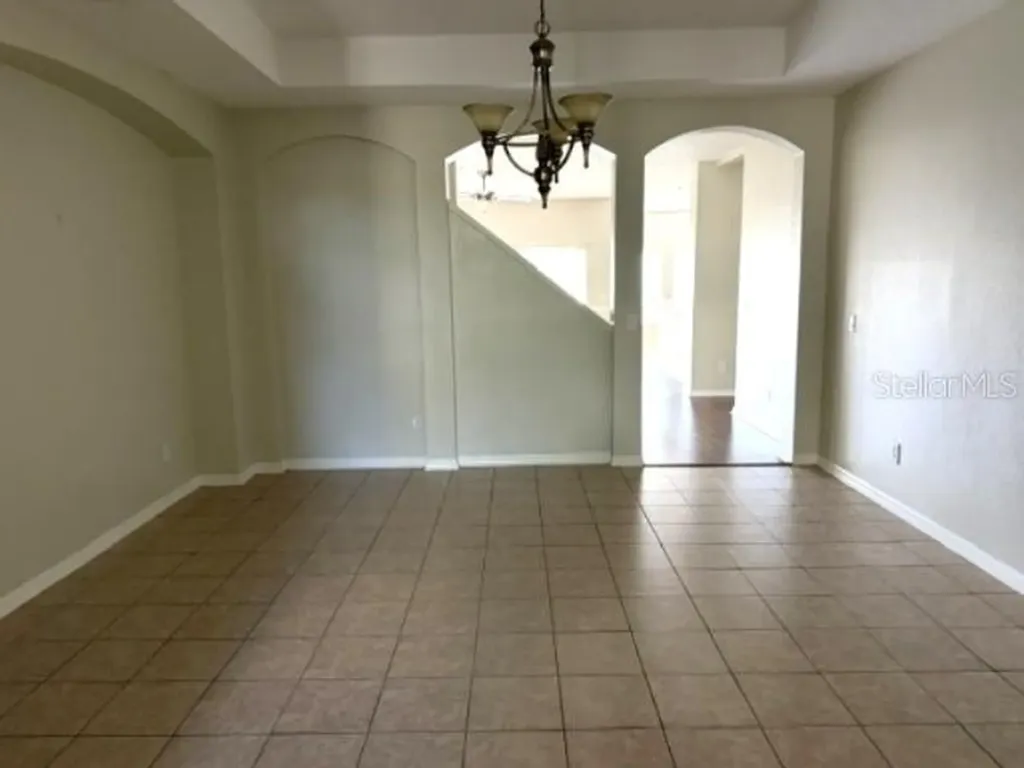 612 Marion Hill Lane Ruskin FL 33570