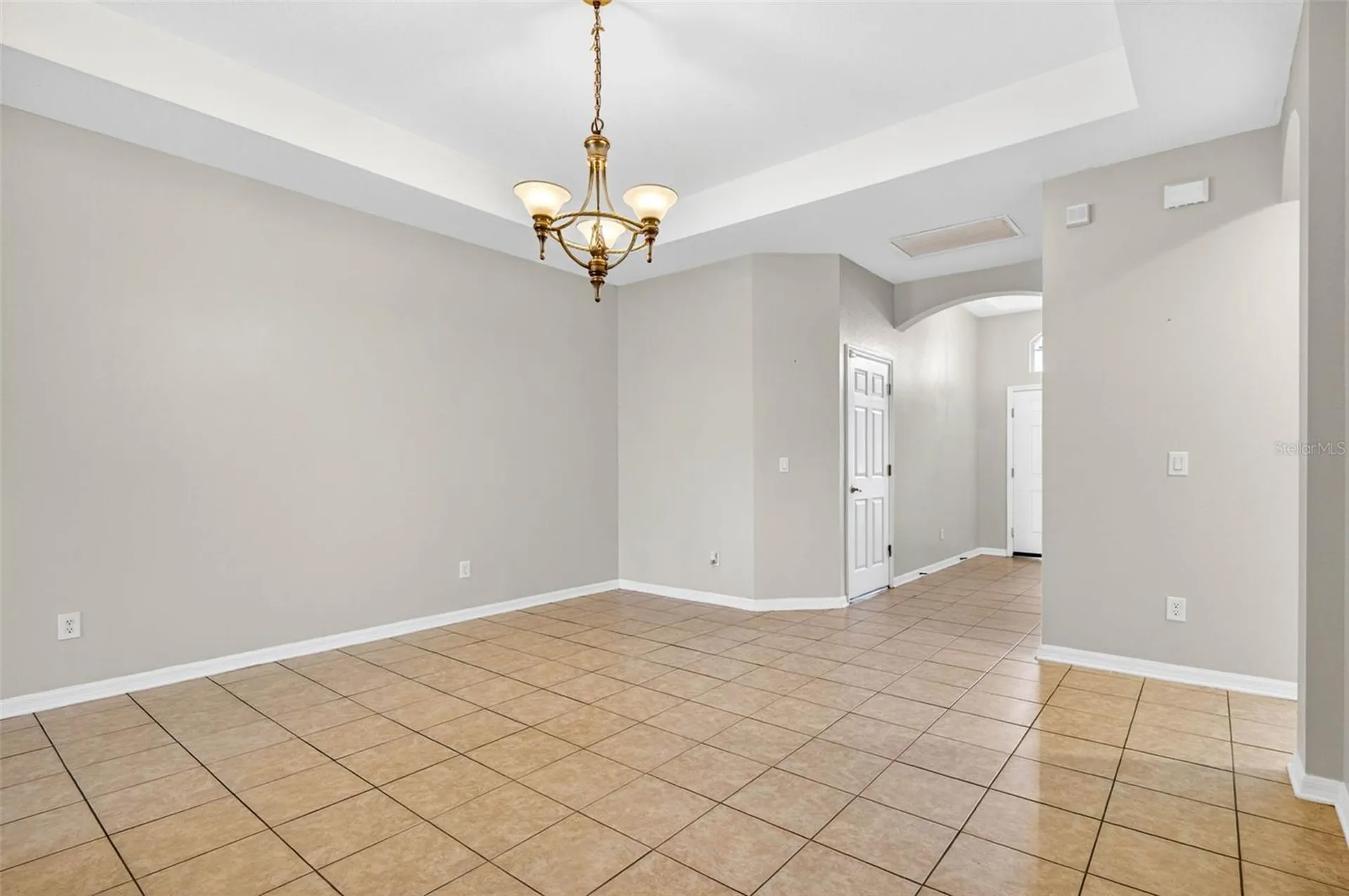 612 Marion Hill Lane Ruskin FL 33570