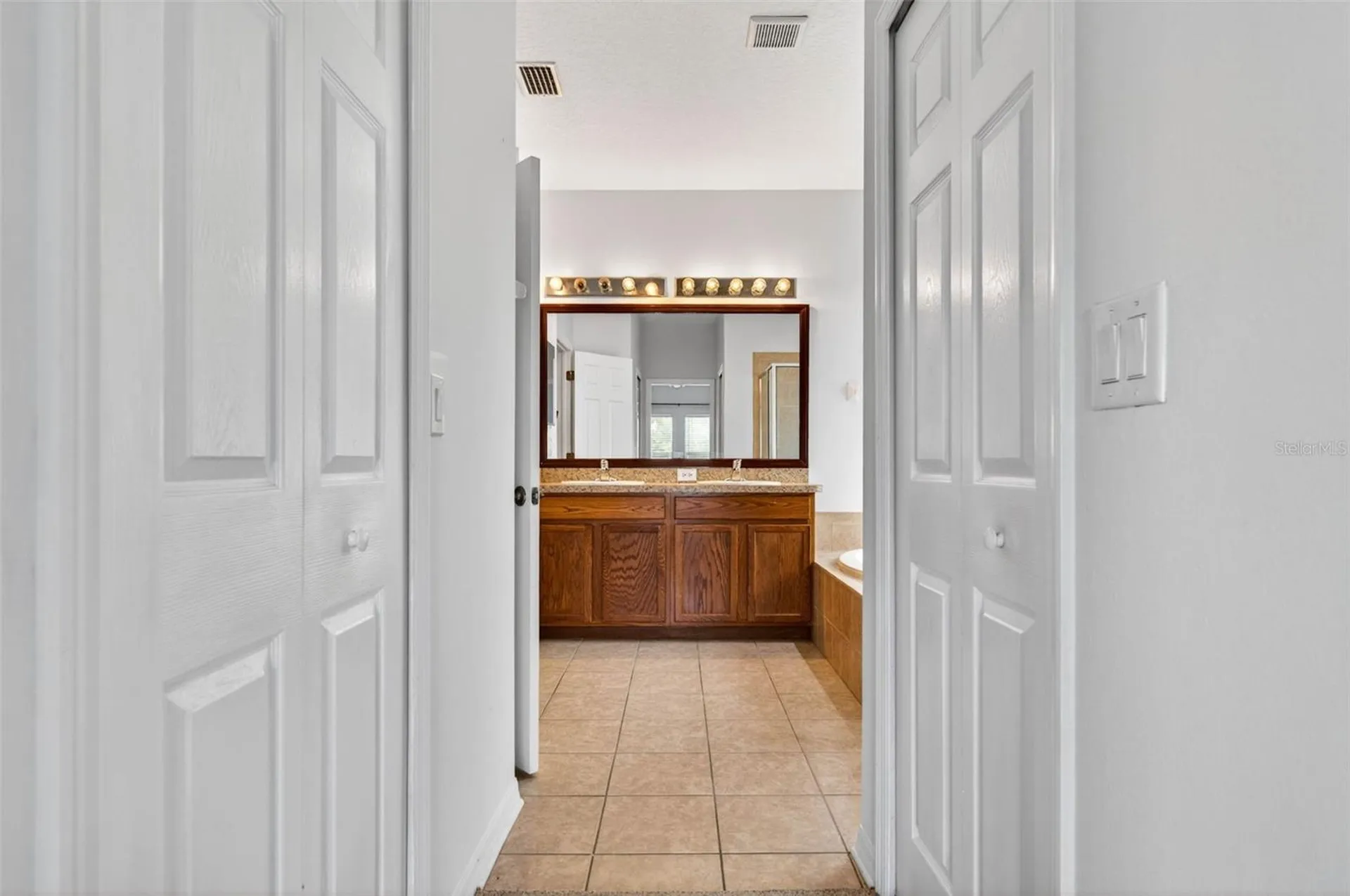612 Marion Hill Lane Ruskin FL 33570
