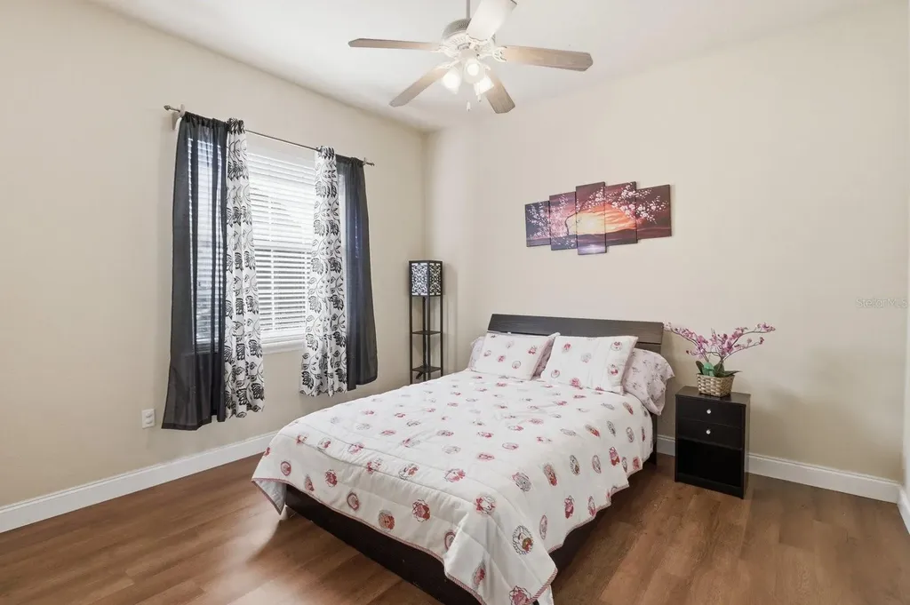 2125 SE 25th Loop Ocala FL 34471