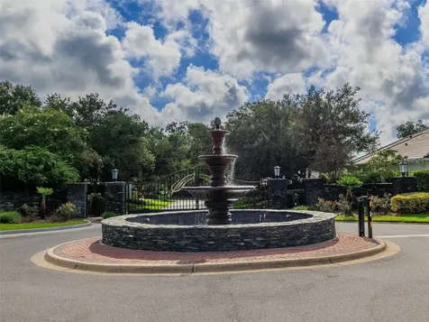 2125 SE 25th Loop Ocala FL 34471