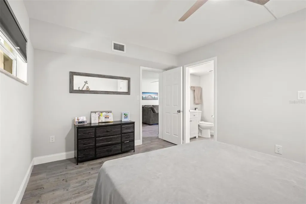 1147 King Arthur Court Dunedin FL 34698