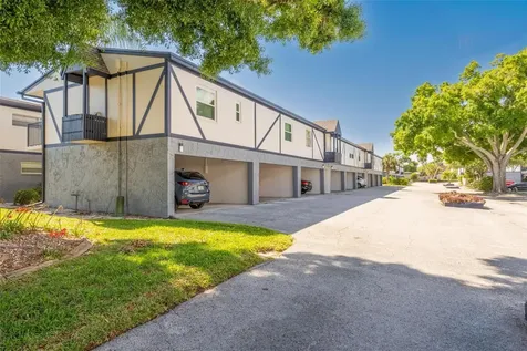 1147 King Arthur Court Dunedin FL 34698