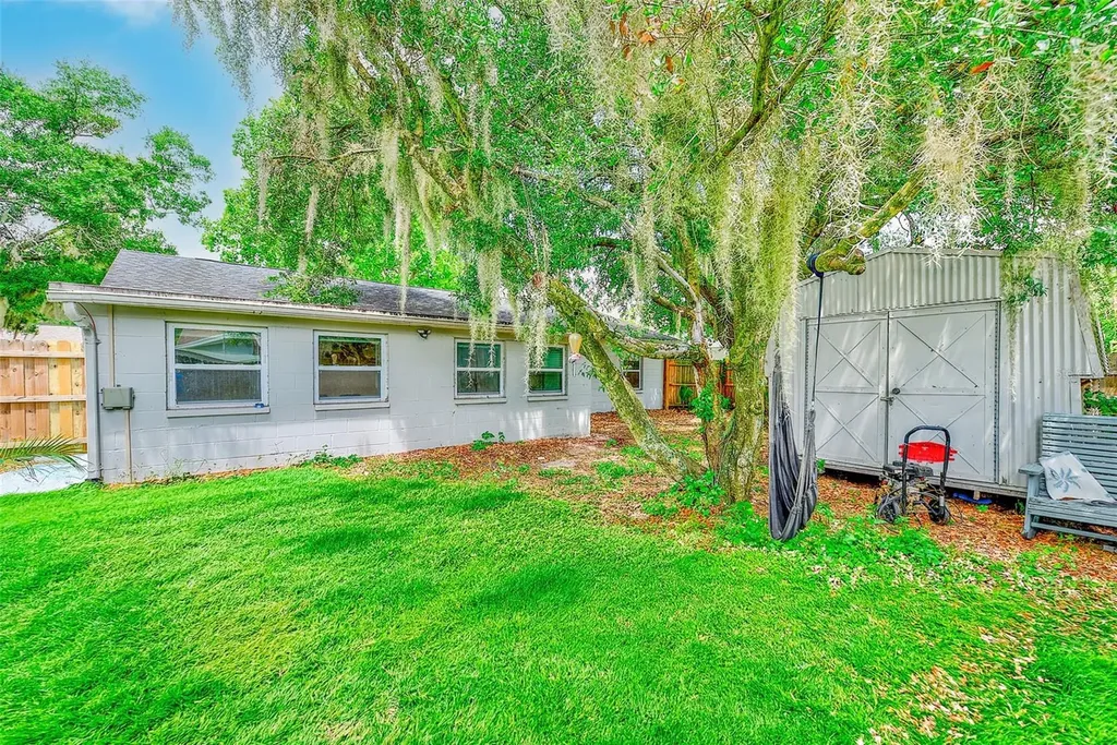 1220 Waterview Boulevard W Lakeland FL 33801