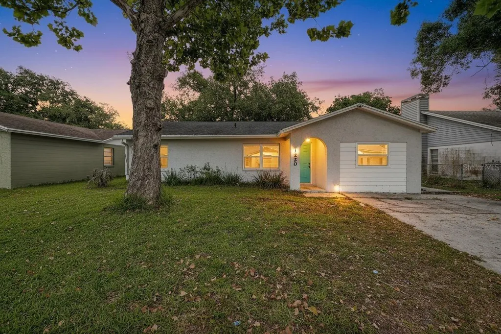 1220 Waterview Boulevard W Lakeland FL 33801