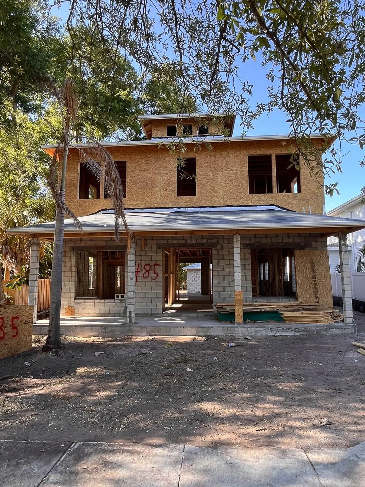 485 11th Avenue N St Petersburg FL 33701