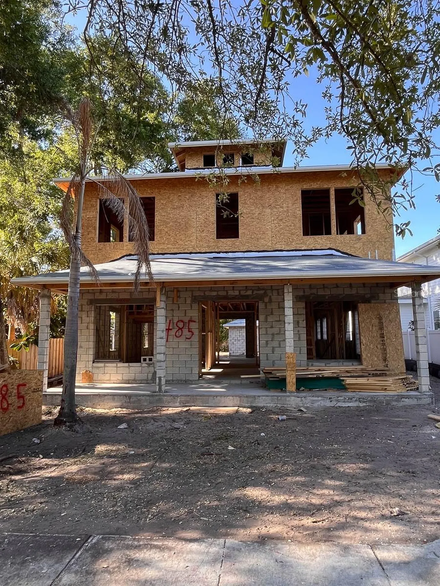 485 11th Avenue N St Petersburg FL 33701