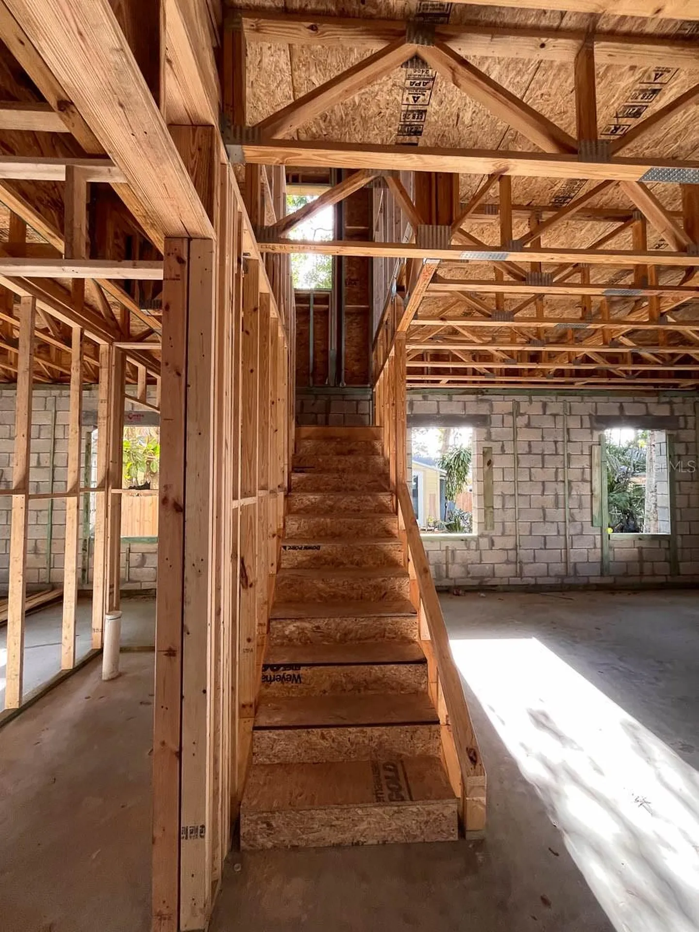 485 11th Avenue N St Petersburg FL 33701