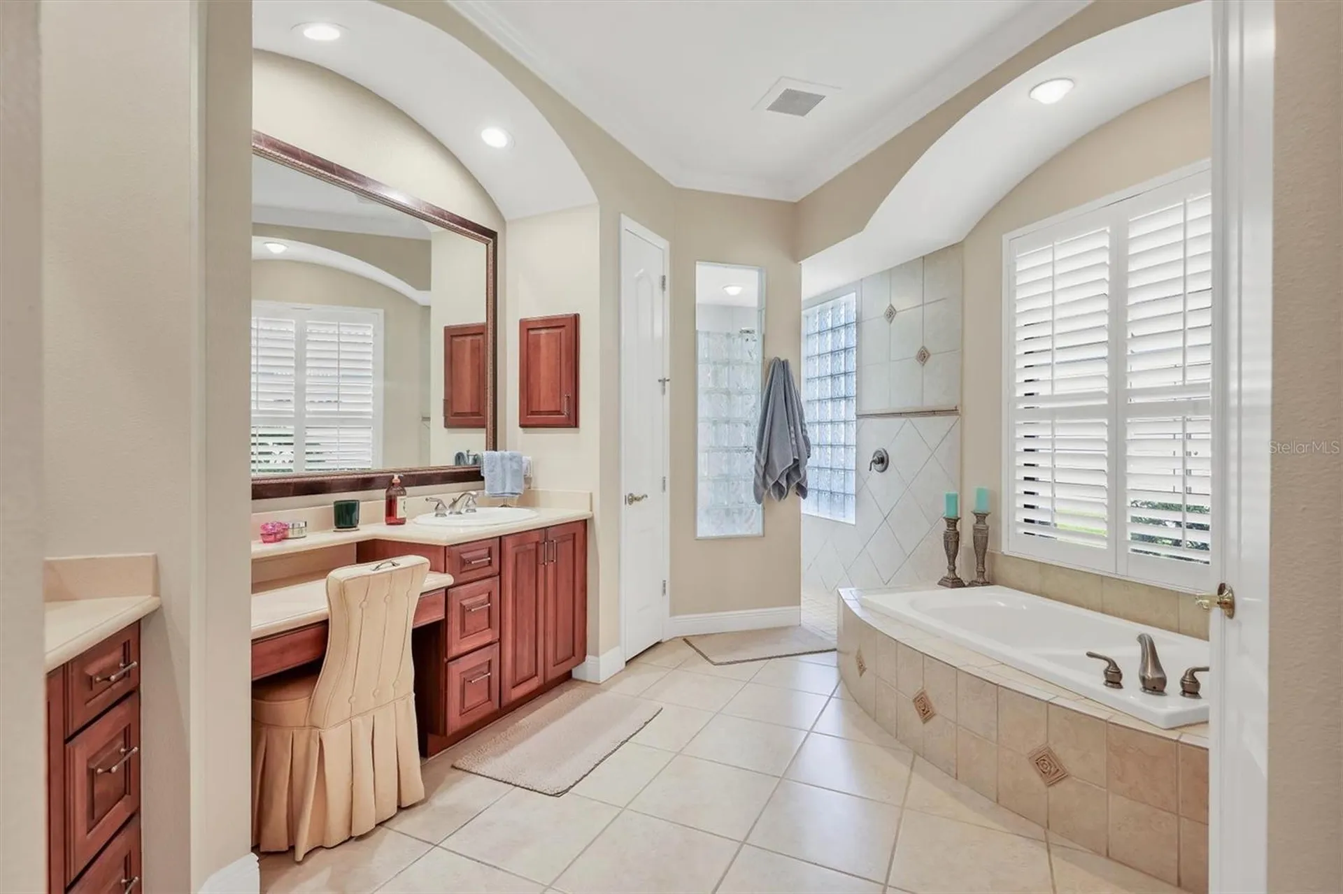 4596 Tuscana Drive Sarasota FL 34241
