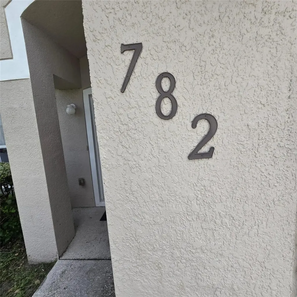 782 Mink Court Kissimmee FL 34759