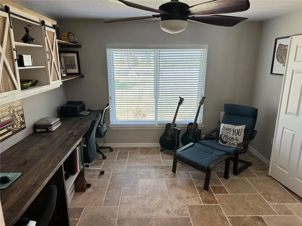 1378 E Lake Shore Boulevard Kissimmee FL 34744