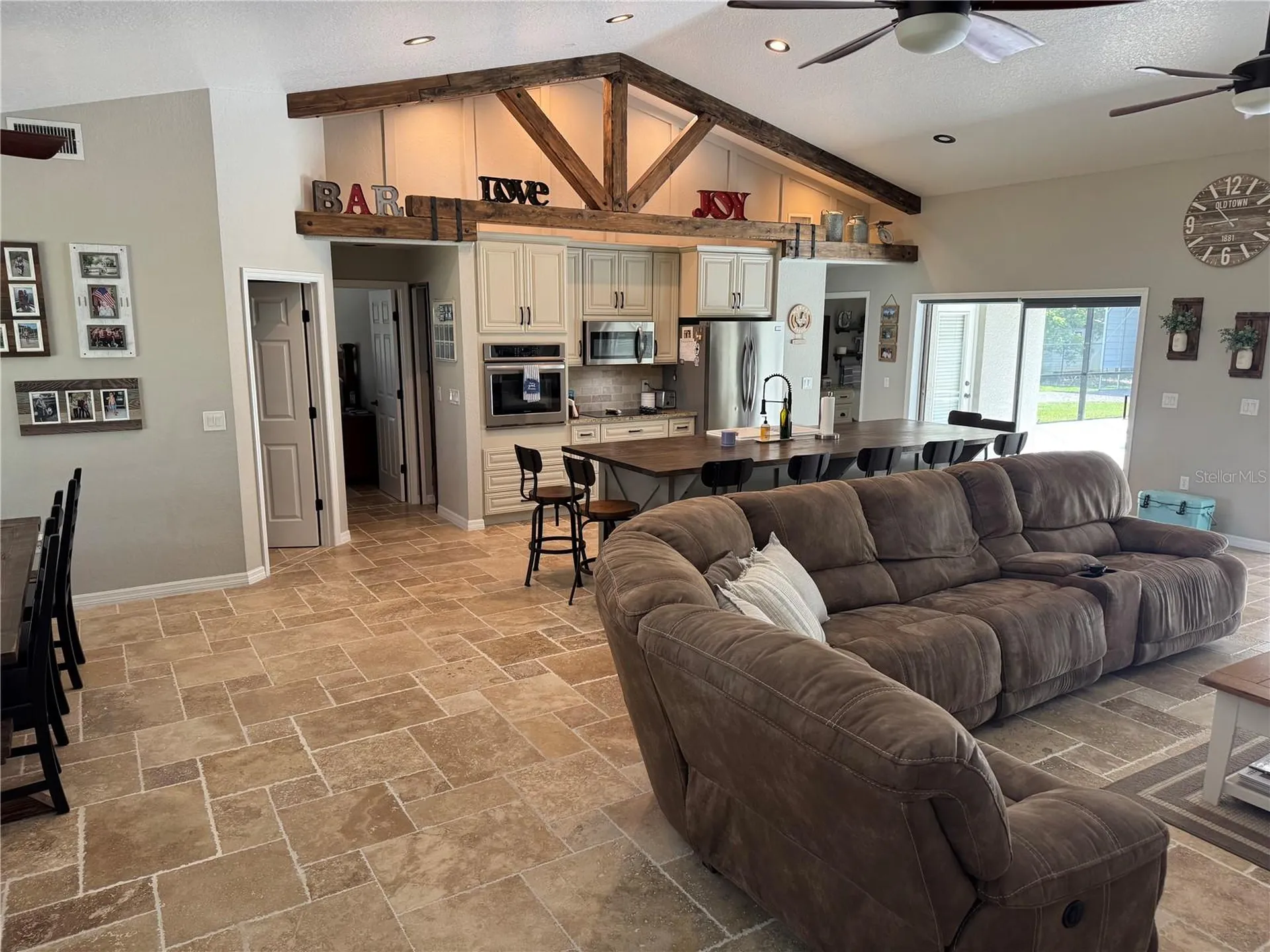1378 E Lake Shore Boulevard Kissimmee FL 34744