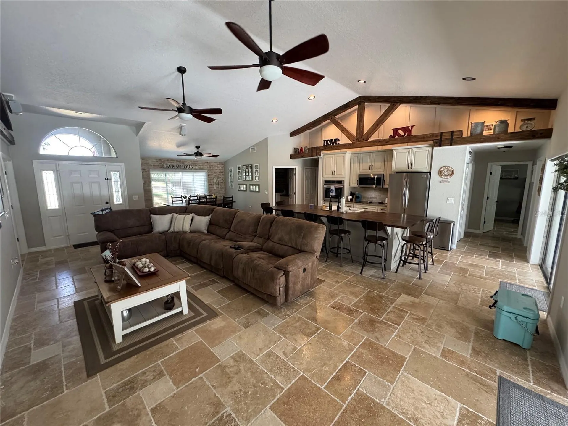 1378 E Lake Shore Boulevard Kissimmee FL 34744