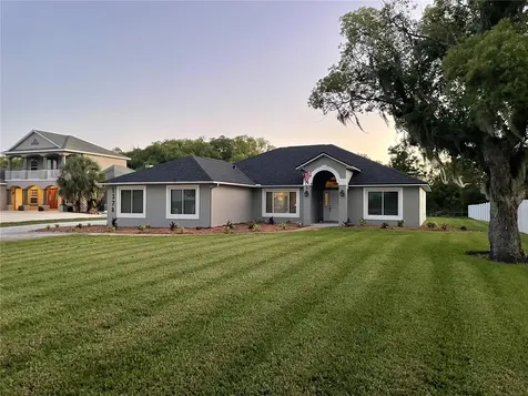1378 E Lake Shore Boulevard Kissimmee FL 34744