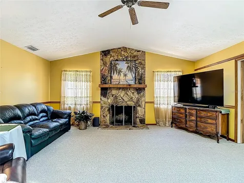 1004 Mook Street Brandon FL 33510