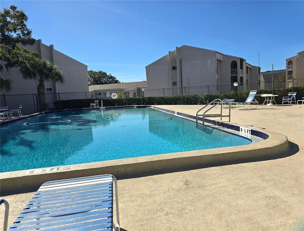 2625 State Road 590 Clearwater FL 33759
