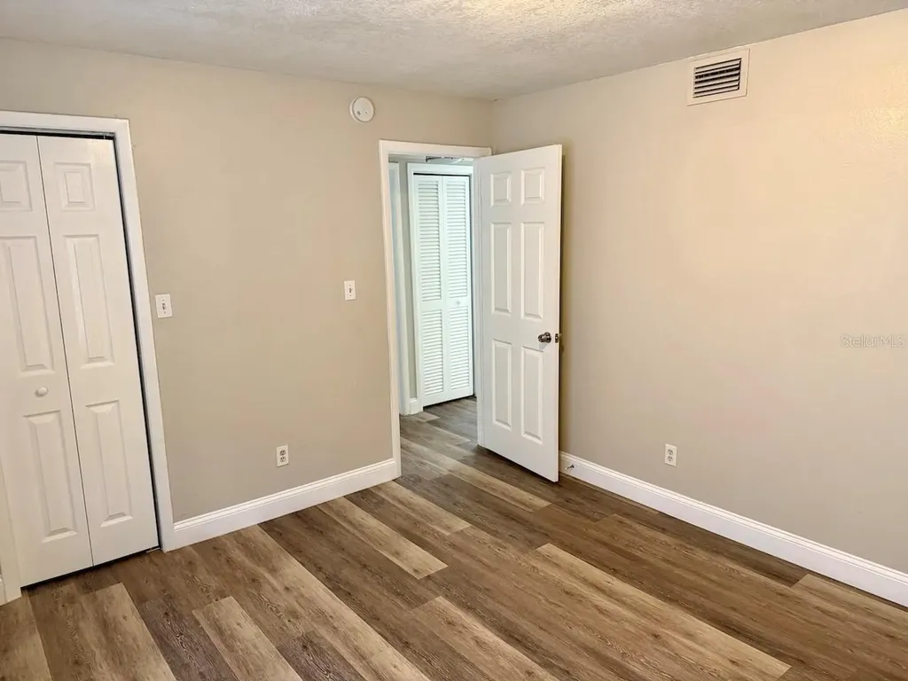 3906 E Bird Street Tampa FL 33604