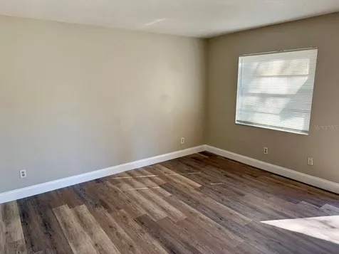 3906 E Bird Street Tampa FL 33604