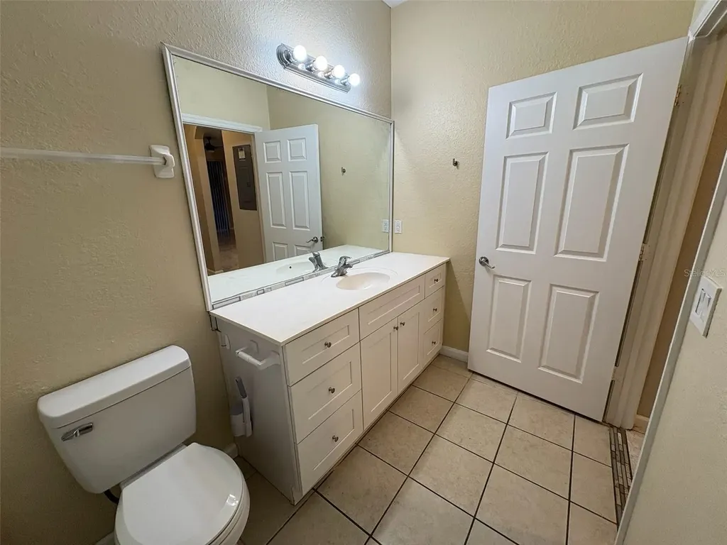 6451 Old Park Lane Orlando FL 32835