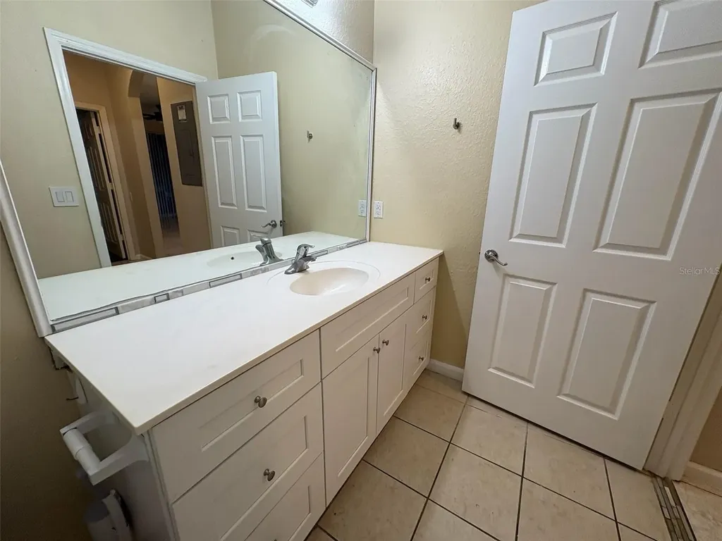 6451 Old Park Lane Orlando FL 32835