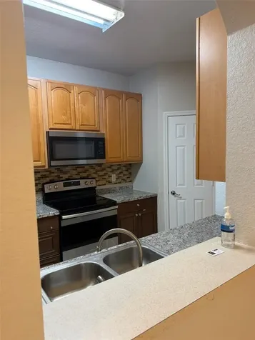 6451 Old Park Lane Orlando FL 32835