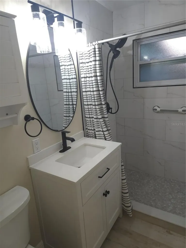 2212 Vinson Avenue Sarasota FL 34232