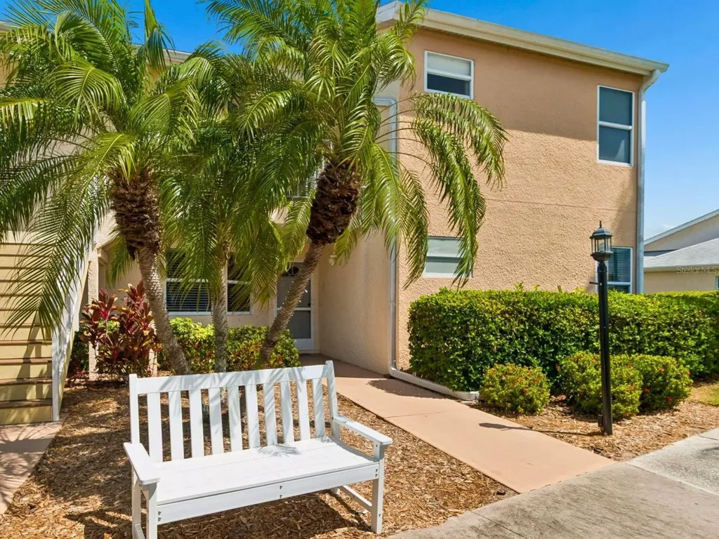 1612 Fairway Trace Palmetto FL 34221