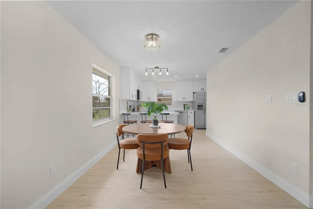 2642 Arpana Court Orlando FL 32839