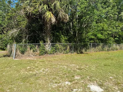 3752 N Orange Blossom Trail Mount Dora FL 32757