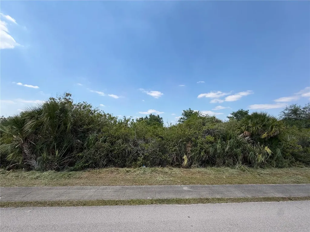 12244 N Access Road N Port Charlotte FL 33981