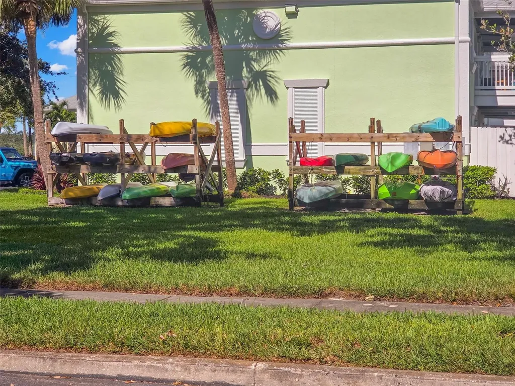 5243 Beach Drive SE St Petersburg FL 33705