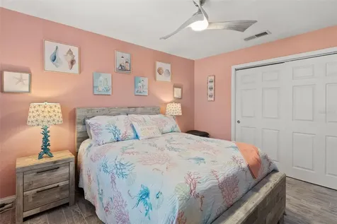 5243 Beach Drive SE St Petersburg FL 33705