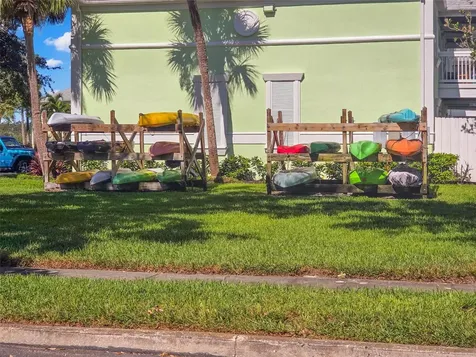 5243 Beach Drive SE St Petersburg FL 33705