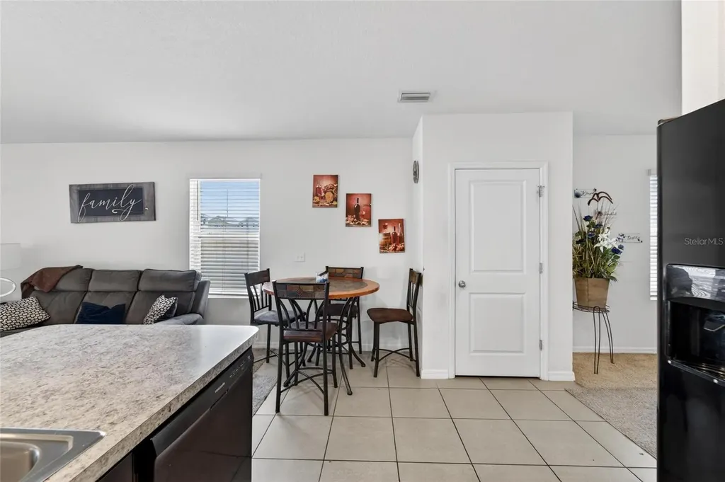 10232 Geese Trail Circle Sun City Center FL 33573