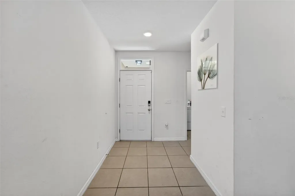 10232 Geese Trail Circle Sun City Center FL 33573