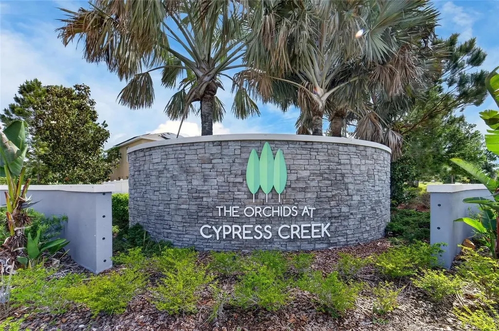 10232 Geese Trail Circle Sun City Center FL 33573