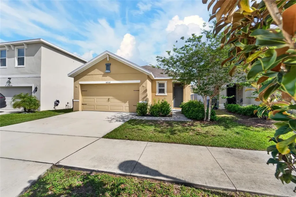 10232 Geese Trail Circle Sun City Center FL 33573
