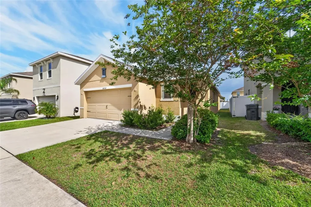 10232 Geese Trail Circle Sun City Center FL 33573