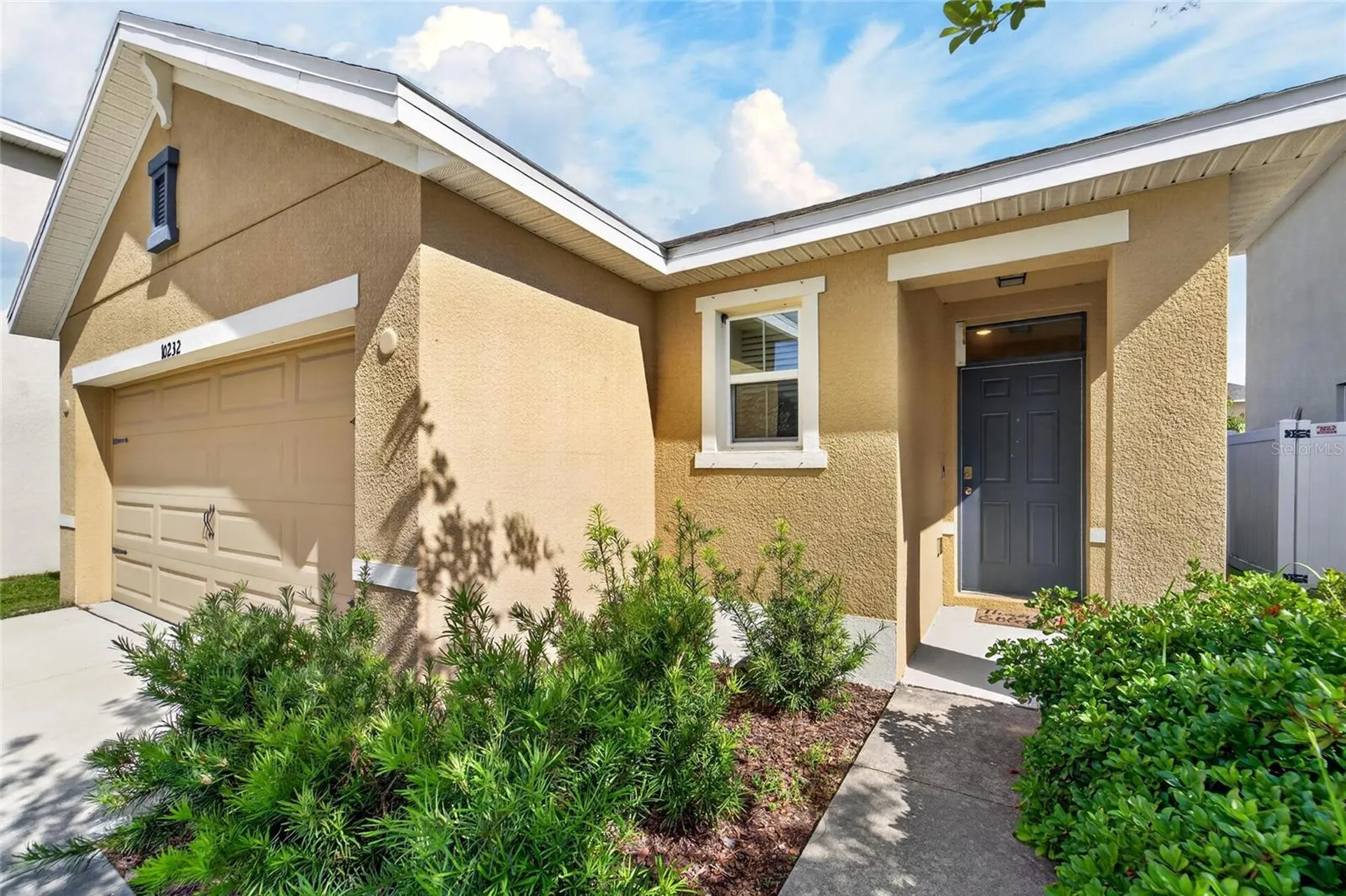 10232 Geese Trail Circle Sun City Center FL 33573