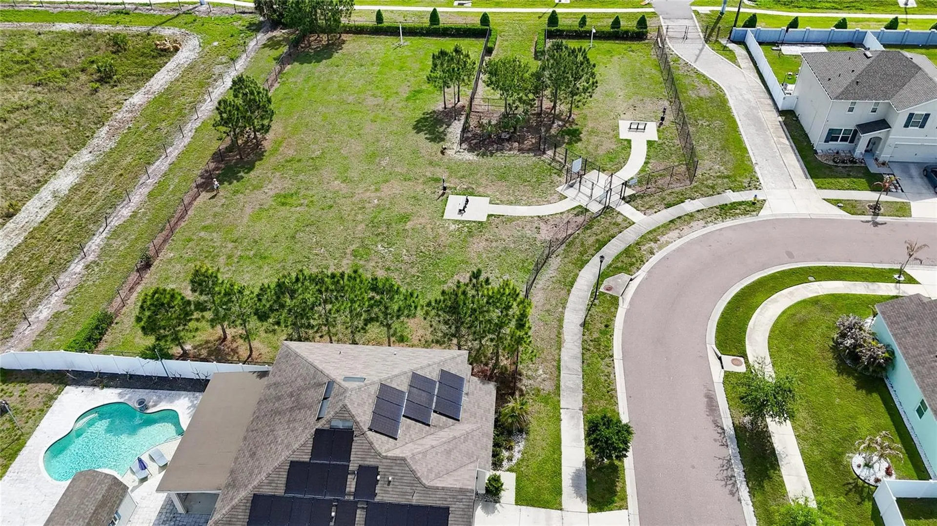 10232 Geese Trail Circle Sun City Center FL 33573