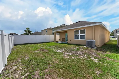 10232 Geese Trail Circle Sun City Center FL 33573